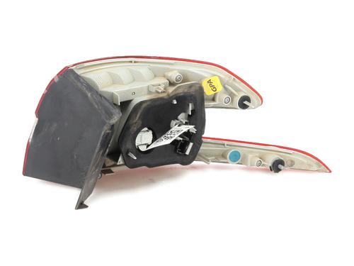 Left taillight PEUGEOT 308 SW II (LC_, LJ_, LR_, LX_, L4_) 1.6 HDi / BlueHDi 115 (LCBHXM, LCBHXT) | BP26670663C34 