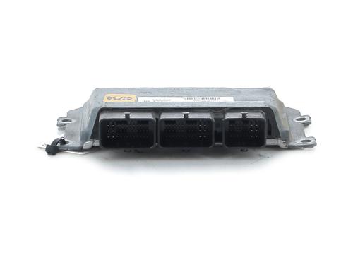 engine-control-unit-ecu-dacia-sandero-ii-2012-32717767 main image
