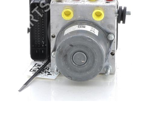 Used ABS pump PEUGEOT 308 II (LB_, LP_, LW_, LH_, L3_) 1.2 THP 130 (131 hp) 16987015