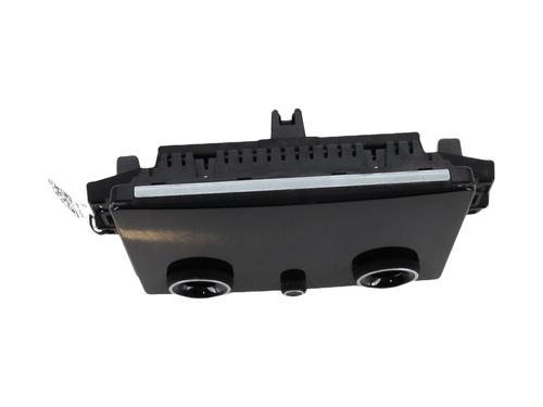 Used Display monitor LAND ROVER RANGE ROVER IV (L405) 2.0 P400e Hybrid 4x4 (404 hp) 29495101