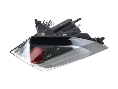 Used Right taillight PEUGEOT 2008 II (UD_, US_, UY_, UJ_, UR_, UC_) 1.5 BlueHDI 100 (102 hp) 31057416