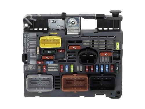 Fuse box PEUGEOT 3008 I MPV (0U_) 1.6 HDi | BP30190652E1
