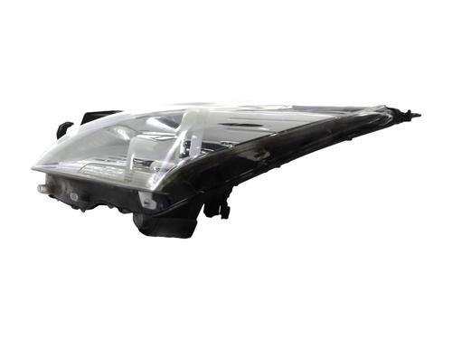 Venstre forlygte PEUGEOT 3008 I MPV (0U_) 1.6 HDi (109 hp) 33189528