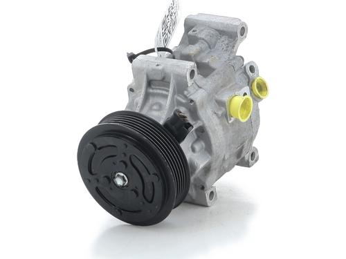 Used AC compressor AC compressor FIAT 500 (312_) 1.3 D Multijet (312AXB1A) (75 hp) 33110567 33110567