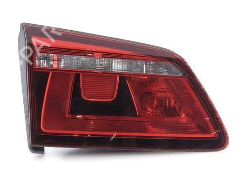 Venstre baglygte bagklap VW GOLF SPORTSVAN VII (AM1, AN1) 1.4 TSI (125 hp) 31699172