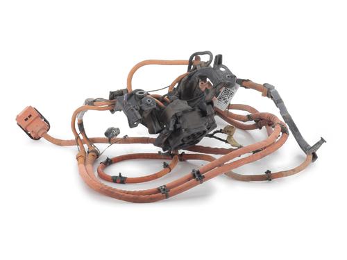 cable-vw-golf-vii-5g1-bq1-be1-be2-2012-2013-2014-2015-2016-2017-2018-2019-2020-2021-32459718 main image