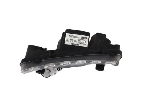 Used Left daytime light Left daytime light CITROËN DS3 (SA_) 1.6 VTi 120 (120 hp) 33300290 33300290