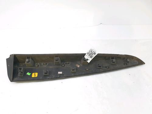 Used Door moulding trim RENAULT CLIO IV (BH_) 1.2 TCe 120 (BHM0) (120 hp) 27912091