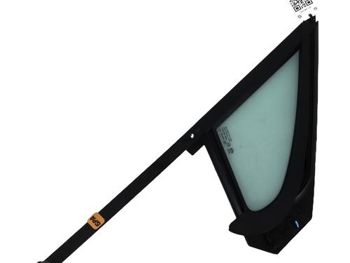 Vidro triangular frente esquerdo PEUGEOT 208 I (CA_, CC_) 1.0 VTi | BP29932231C111 