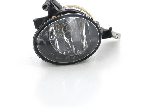 Used Right front fog light Right front fog light 37483394 37483394