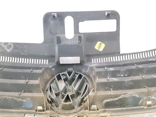 Grille VW POLO (9N_, 9A_) 1.4 16V | BP22331842C40 