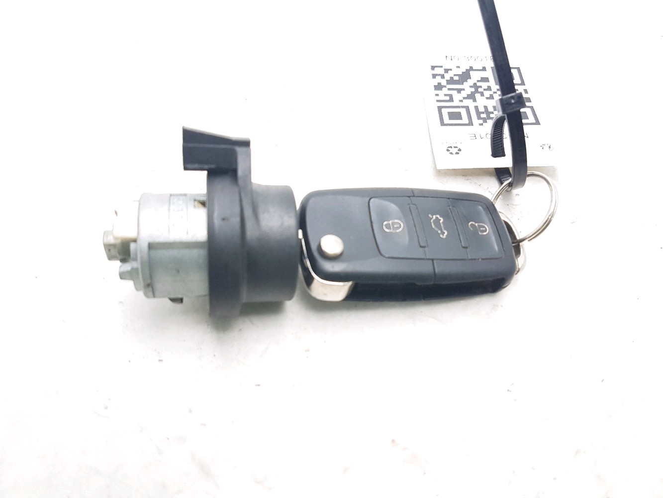 Ignition barrel VW GOLF V (1K1) 11715770 BParts