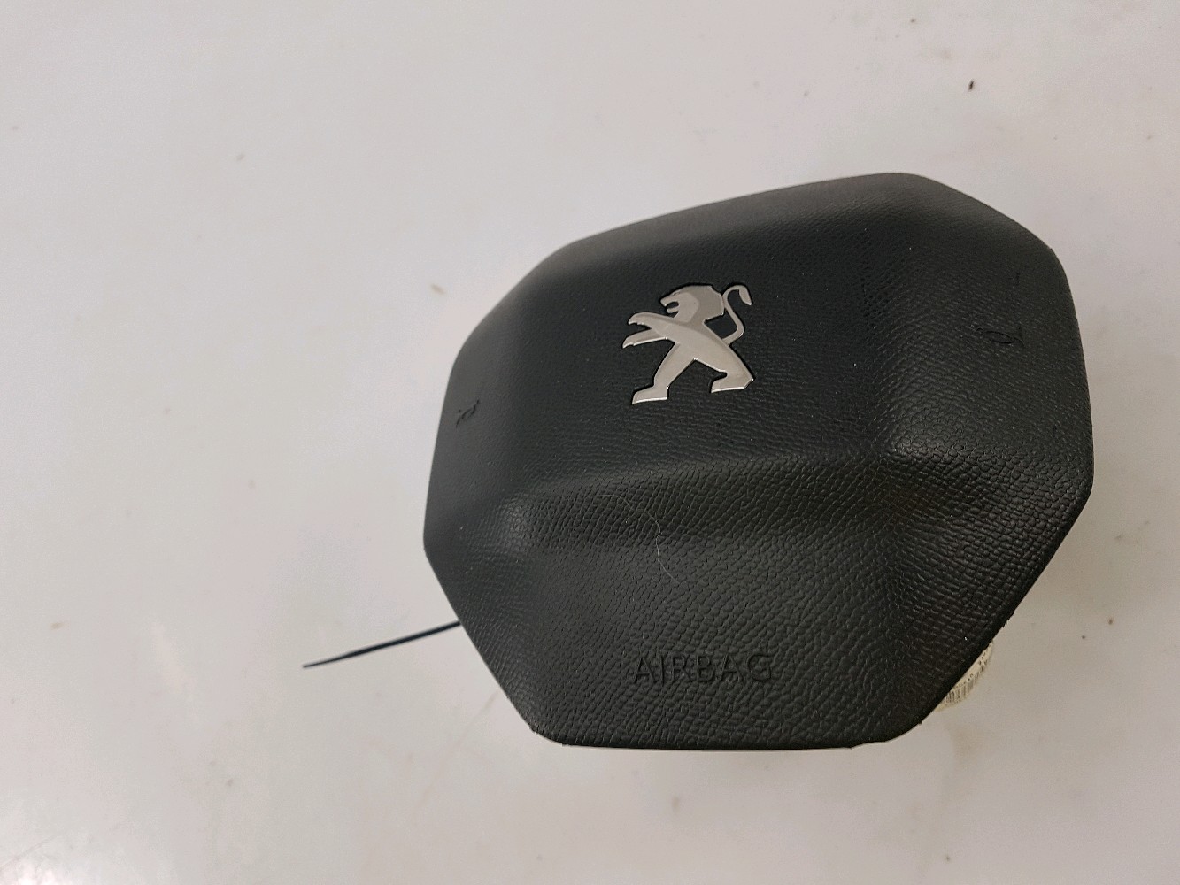 Driver airbag PEUGEOT 3008 SUV (MC_, MR_, MJ_, M4_) 2.0 BlueHDi 