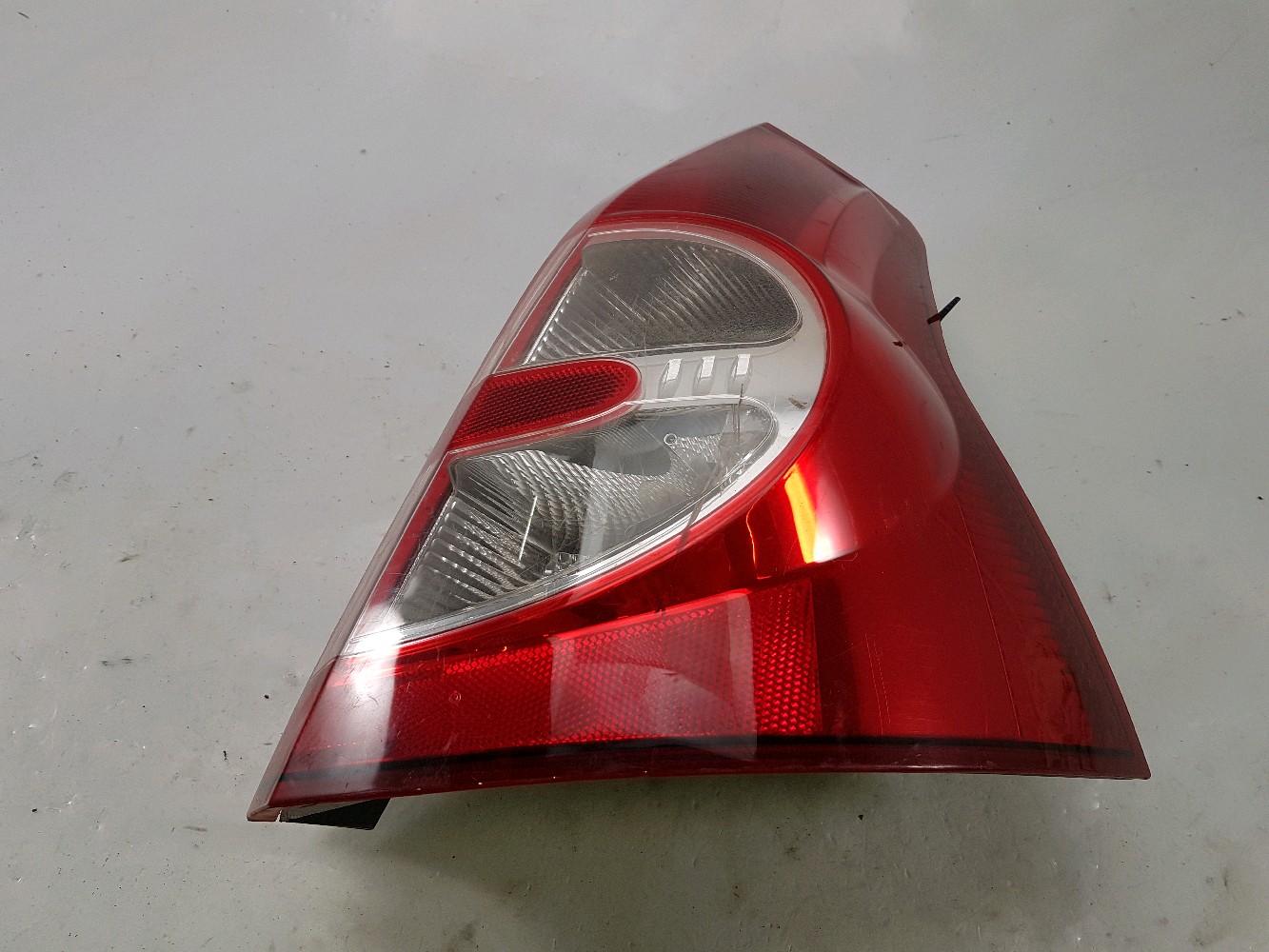 Rückleuchte Rechts DACIA SANDERO 1.4 MPI LPG 11139573 | B-Parts