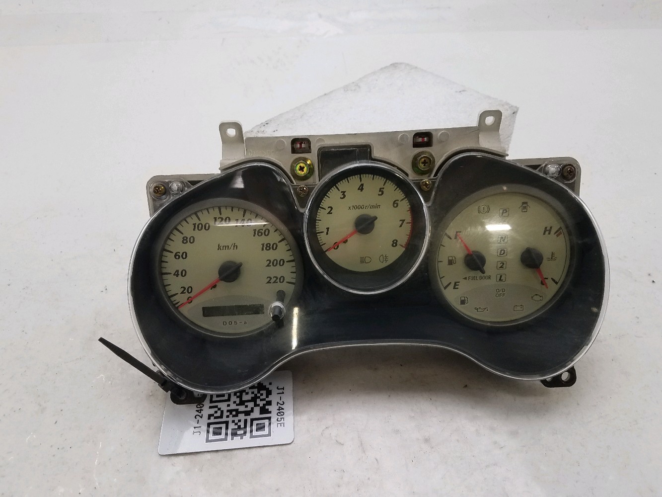 Instrument cluster TOYOTA RAV 4 II (_A2_) 2.0 4WD (ACA21, ACA20 ...
