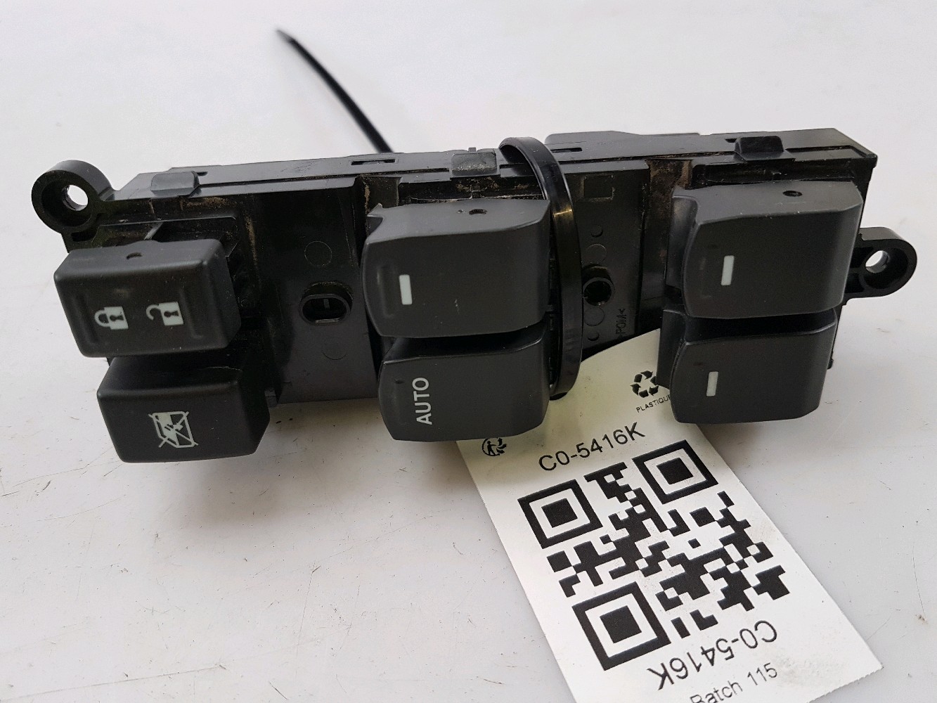 X AUTOHAUX Power Window Switch - Front Right/Driver Side For Suzuki SX4