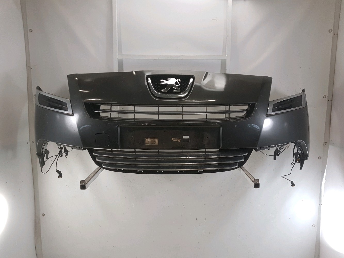 Pare-chocs Avant Gauche Sans Grille Ni Trous Antibrouillard - Référence 63017063 - Compatible Modèles Spécifiques - 8