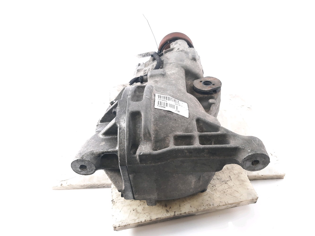 Volvo Xc60 Rear Differ Rear differential VOLVO XC60 I SUV (156) D5 AWD 35999180 | B-Parts