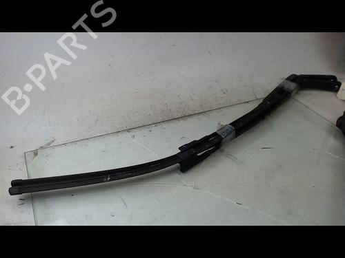 Used Front windshield wiper arm VW TOURAN (1T1, 1T2) 1.9 TDI (105 hp) 14888579