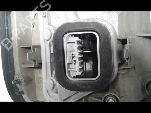 Used Right taillight OPEL ZAFIRA A MPV (T98) 2.2 DTI 16V (F75) (125 hp) 8973020