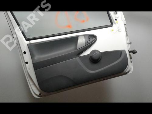 Left front door PEUGEOT 107 (PM_, PN_) 1.0 | BP8970700C2