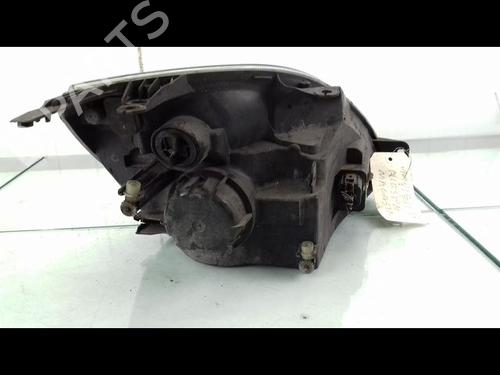 Used Left headlight Left headlight FORD FIESTA V (JH_, JD_) 1.6 16V (100 hp) 8962372 8962372