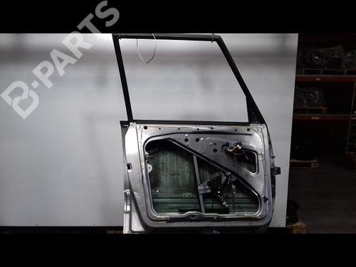 Used Left front door RENAULT ESPACE III (JE0_) 2.0 16V (JE0N, JE0L, JE02) (140 hp) 8965623