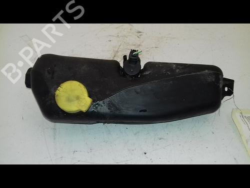 Used Windscreen washer tank DACIA SANDERO II TCe 90 (B8M1, B8MA, B8AC) (90 hp) 23125297