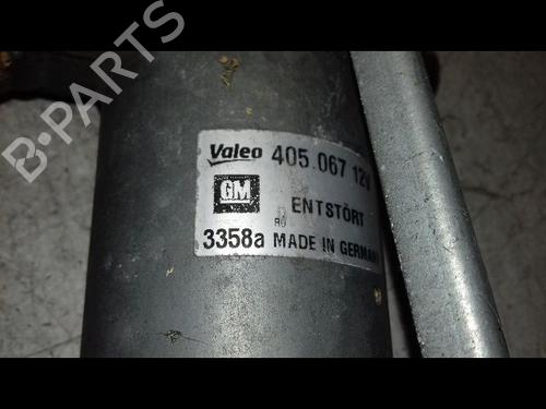 Used Front wiper motor Front wiper motor OPEL CORSA D (S07) 1.3 CDTI (L08, L68) (75 hp) 34106132 34106132