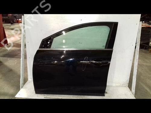Used Left front door RENAULT MEGANE IV Hatchback (B9A/M/N_) 1.5 Blue dCi 115 (B9A6) (116 hp) 29225065