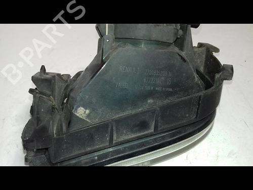 Used Left front fog light Left front fog light RENAULT MEGANE Scenic (JA0/1_) 1.6 16V (JA0B, JA04, JA11, JA00) (107 hp) 16040578 16040578