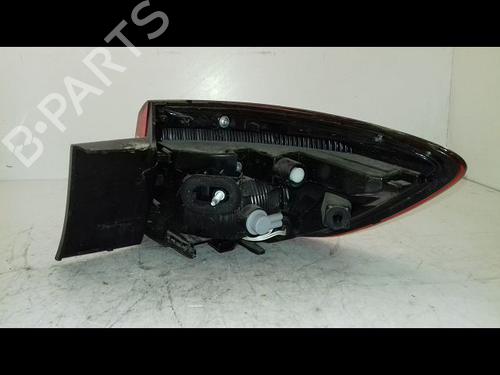 left-taillight-renault-clio-v-b7_-2019-40111143 main image