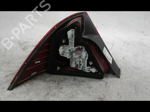 Used Right taillight FORD MONDEO III (B5Y) 1.8 16V (125 hp) 23196378