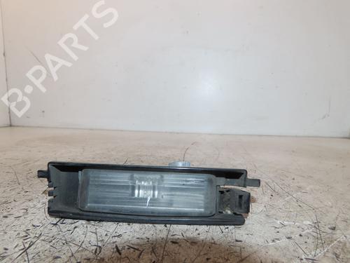 Luz matrícula Luz matrícula PEUGEOT 108 1.2 (82 hp) 39699760 39699760