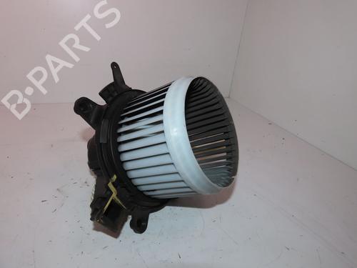 Used Heater blower motor PEUGEOT 5008 II (MC_, MJ_, MR_, M4_) 1.5 BlueHDi 130 (MCYHZJ, MCYHZR, MCYHZX) (131 hp) 19025469