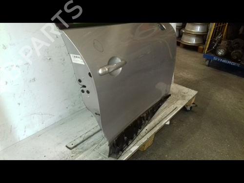 Used Right front door RENAULT CLIO IV (BH_) 0.9 TCe 90 (BHNF, BHMA, BHMH, BHJK, BHJR) (90 hp) 29216620