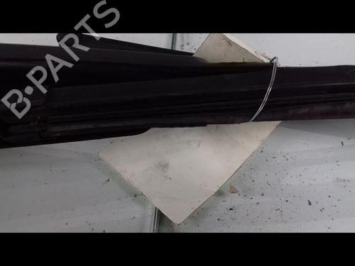 Used Front windshield wiper arm RENAULT ESPACE IV (JK0/1_) 1.9 dCi (JK0U) (116 hp) 14888409