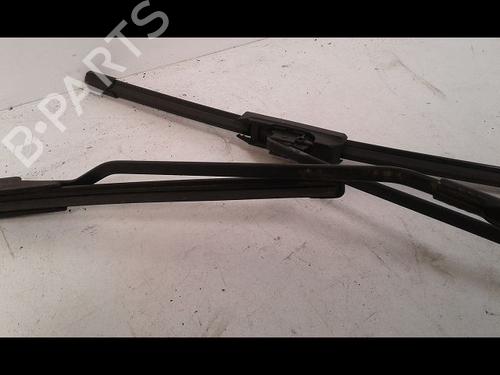 Front windshield wiper arm PEUGEOT 206 Hatchback (2A/C) 1.4 HDi eco 70 | BP14888525C143 