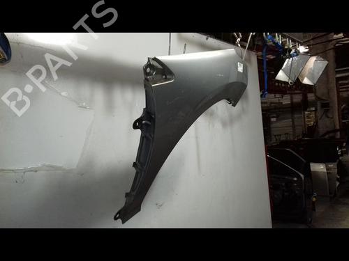 Used Right front fenders PEUGEOT 308 I (4A_, 4C_) 1.6 HDi (109 hp) 31634399