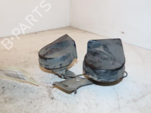 Horn RENAULT ESPACE IV (JK0/1_) 2.0 (JK0A, JK1D, JK0N) | BP33135808E13 - Image 2