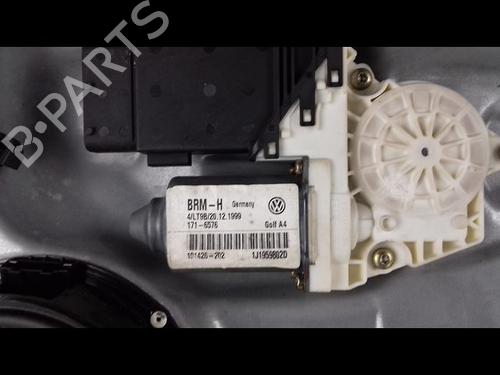 Used Front right window mechanism Front right window mechanism VW GOLF IV (1J1) 1.9 TDI (115 hp) 8964462 8964462