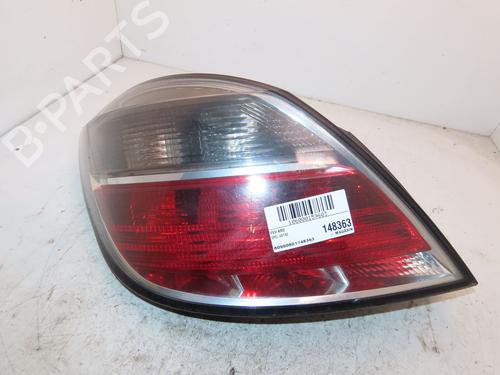 right-taillight-opel-astra-h-a04-2004-2005-2006-2007-2008-2009-2010-2011-2012-2013-2014-33136558 main image