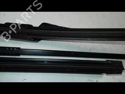 Used Front windshield wiper arm Front windshield wiper arm PEUGEOT 308 SW II (LC_, LJ_, LR_, LX_, L4_) 1.2 THP 130 (131 hp) 14888568 14888568