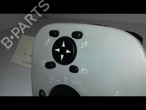 Used Headlight switch MERCEDES-BENZ C-CLASS (W203) C 220 CDI (203.008) (150 hp) 11411298