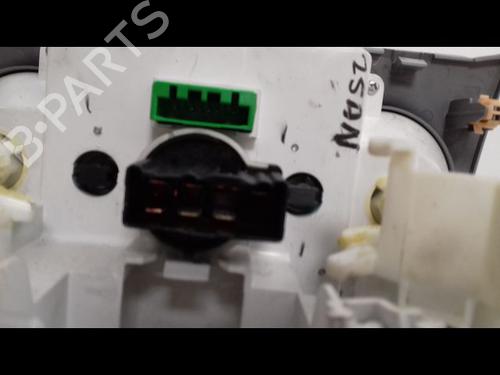 Used Climate control Climate control SUZUKI ALTO VII (GF, HA25_, HA35_) 1.0 (AMF310, GFC31S) (68 hp) 9216305 9216305