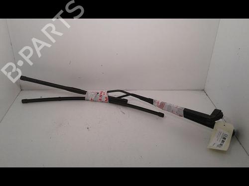 Used Front windshield wiper arm CITROËN C3 I (FC_, FN_) 1.1 i (60 hp) 14888441