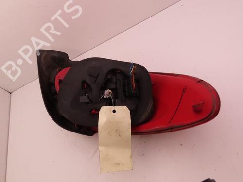 Used Right taillight PEUGEOT 206 CC (2D) 1.6 16V (2DNFUF, 2DNFUR) (109 hp) 17051561