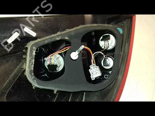 Used Right taillight FORD FIESTA VI (CB1, CCN) 1.0 EcoBoost (100 hp) 29216893