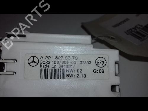 Used Display monitor MERCEDES-BENZ S-CLASS (W221, V221) S 320 CDI (221.022, 221.122) (235 hp) 14887436