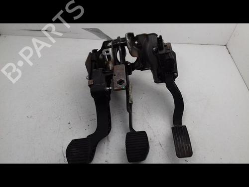 Used Pedal PEUGEOT 208 I (CA_, CC_) 1.4 HDi (68 hp) 16931120